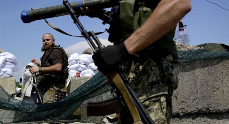 Боевики бьют по силам АТО из гранатометов и оборудуют минные поля