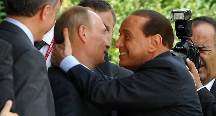 Украина объявила Берлускони персоной нон грата