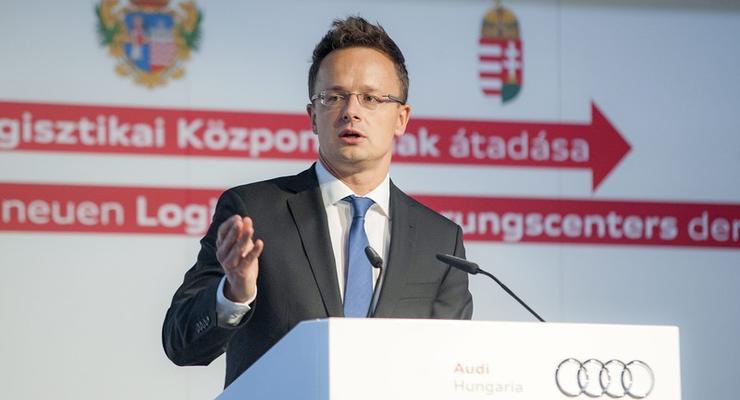 Глава МИД Венгрии: В страны ЕС могут прибыть 30-35 млн беженцев