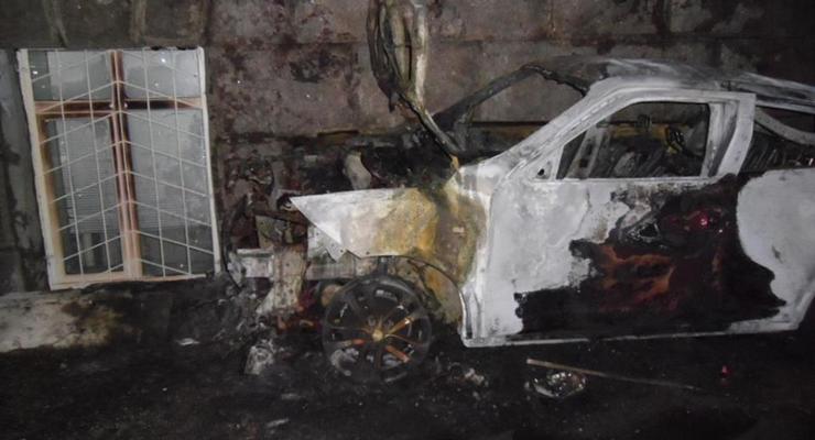 За прошедшую ночь в Киеве горели 5 автомобилей