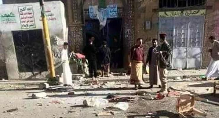 В Йемене во время молитвы в мечети произошел взрыв, десятки жертв