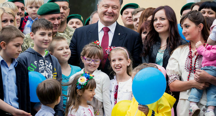 Самые яркие фото Порошенко за время президентства