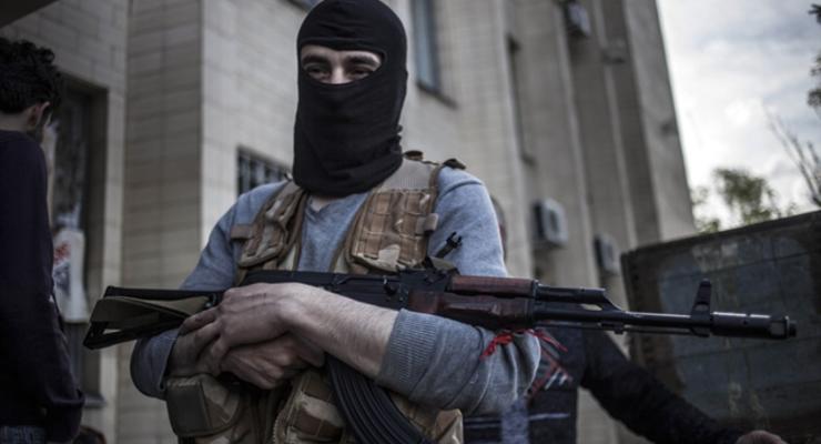 Боевики делят сферы влияния в ДНР и изымают у жителей имущество - ИС