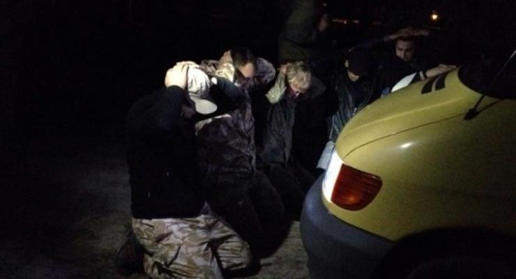 Стрельба на Волыни: правоохранители задержали около 200 копателей янтаря