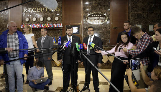 В Минске к переговорам по Донбассу присоединились террористы ЛНР