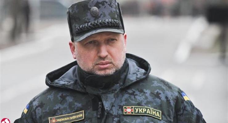 После затишья возможно возобновление боев на Донбассе - Турчинов