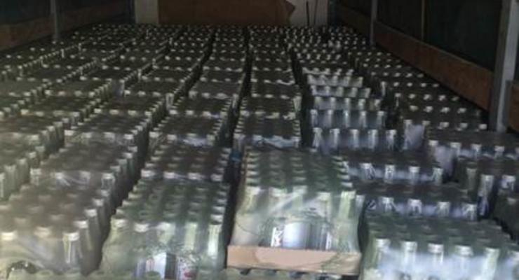 СБУ не пустила в зону АТО 11 тыс. контрабандных бутылок водки
