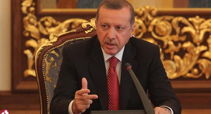 Удары по Сирии усилят мировую изоляцию РФ - президент Турции