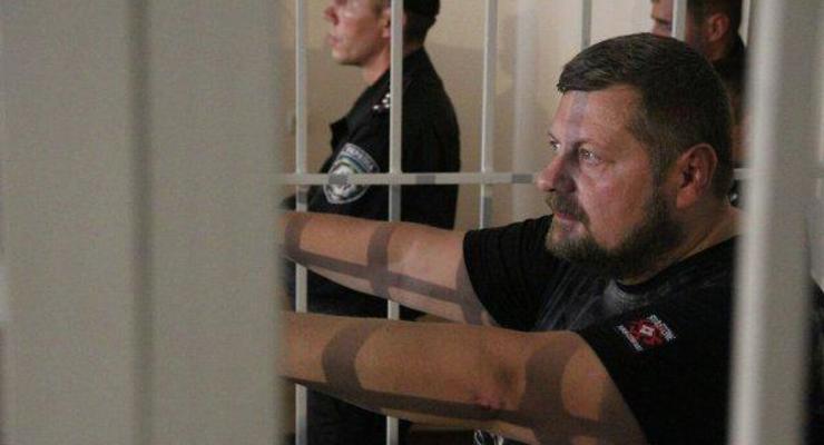 Депутаты от Радикальной партии блокируют суд, чтобы не допустить вывоза Мосийчука в СИЗО