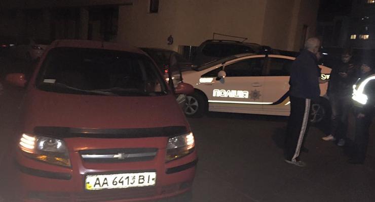 В Киеве таксист пытался задушить и ограбить журналистку