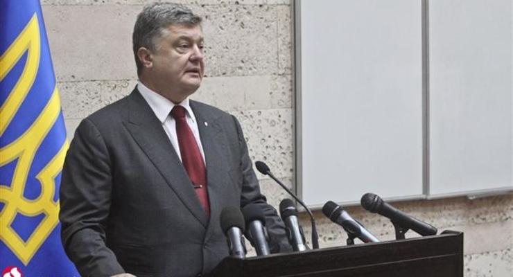Участниками АТО на Донбассе стали 108 тыс. украинцев - Порошенко