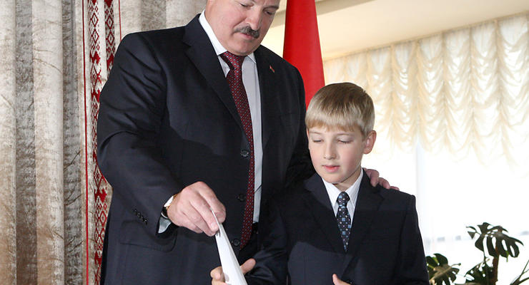 ЦИК Беларуси: за Лукашенко на выборах проголосовали 83% граждан