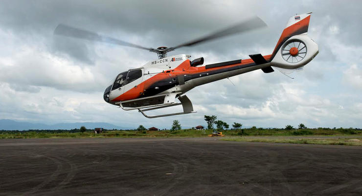 В Малайзии пассажирский вертолет пропал во время полета