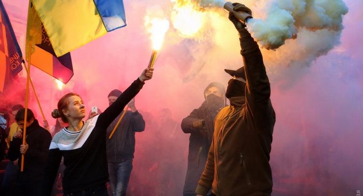 Москалей - на ножи: В Одессе прошел марш Азова