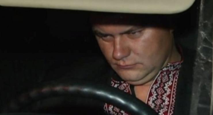Пьяный таможенник пытался прорваться в Крым на внедорожнике