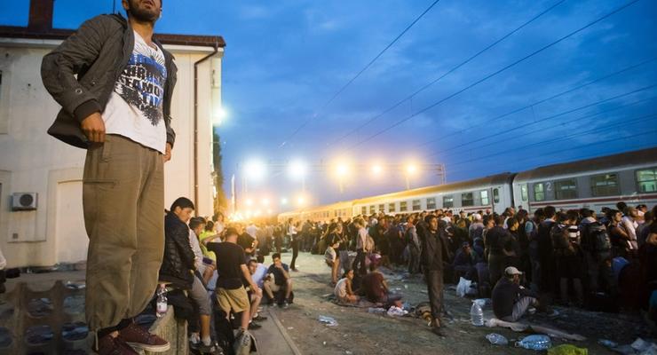 Словения закрыла железнодорожную связь с Хорватией из-за беженцев