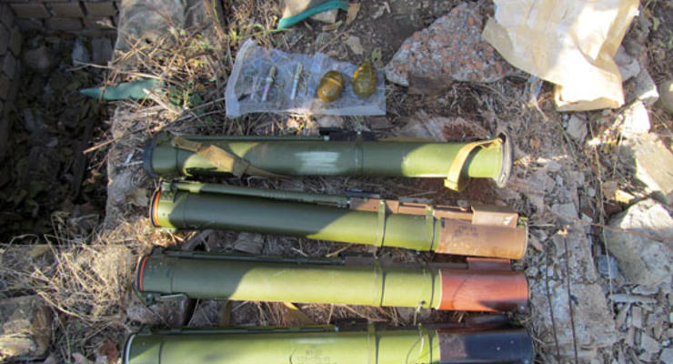 В Славянском районе нашли тайник с гранатометами - МВД
