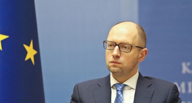 Яценюк назвал условия проведения выборов на Донбассе