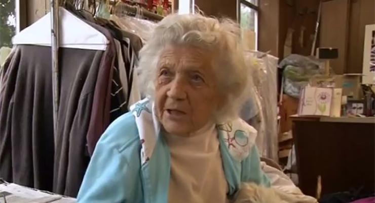 Пример для подражания: 100-летняя бабуля-трудоголик поразила общественность
