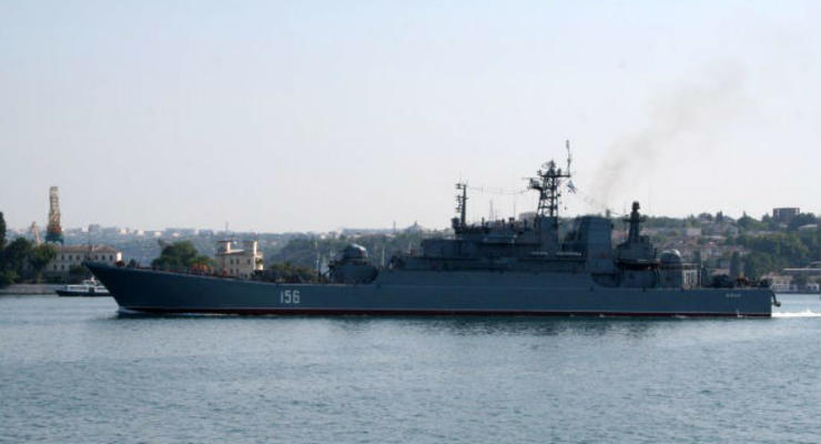 Через Босфор прошел большой десантный корабль РФ - разведка