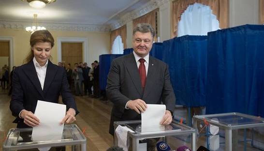 Парламент должен утвердить дату выборов в Мариуполе - Порошенко