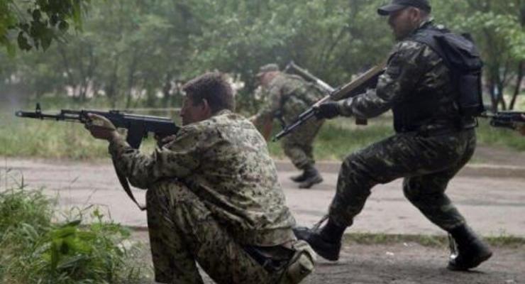В Донецке местные жители засыпали под звуки залпов боевиков