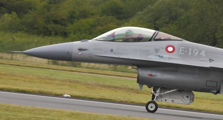 В Северном море разбился датский истребитель F-16