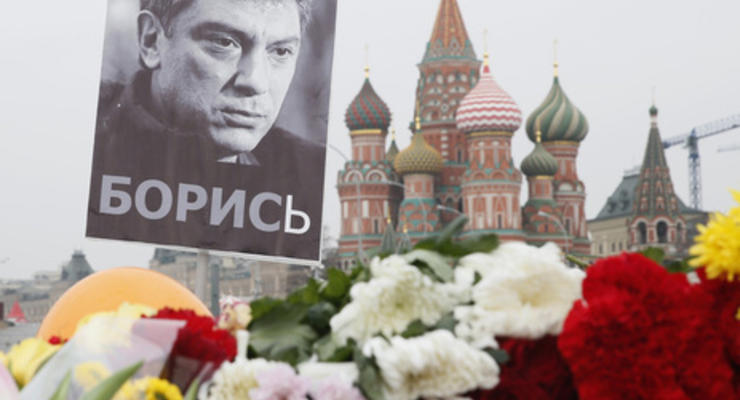 Партия "Парнас" просит признать ее потерпевшей по делу Немцова