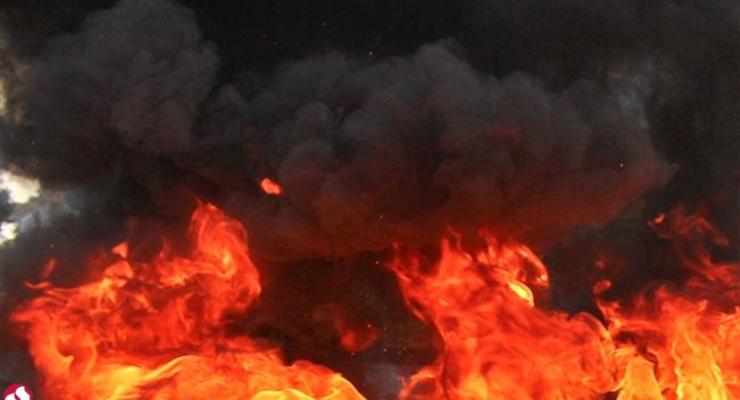 В Сватово Луганской области загорелся склад с боеприпасами