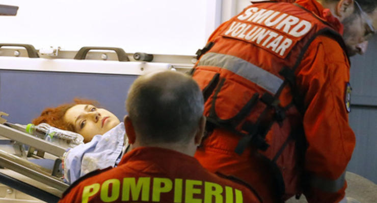 В Румынии число жертв пожара в ночном клубе возросло до 29