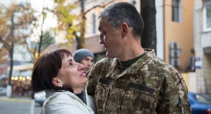 Боец рассказал о плене в ДНР: труднее всего было в Макеевке, потом нас перевезли в Донецк