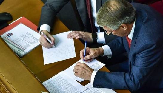 Депутатов в Раде поймали за дележкой должностей облсоветов