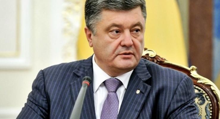 Порошенко немедленно подпишет закон о выборах в Мариуполе и Красноармейске 29 ноября