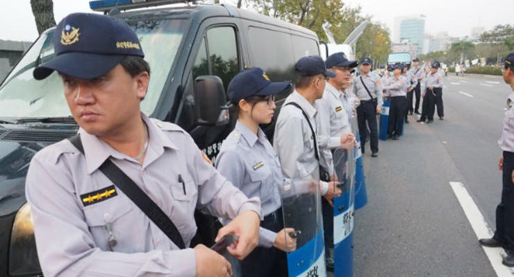 Полиция Китая продолжает применять пытки - Amnesty International