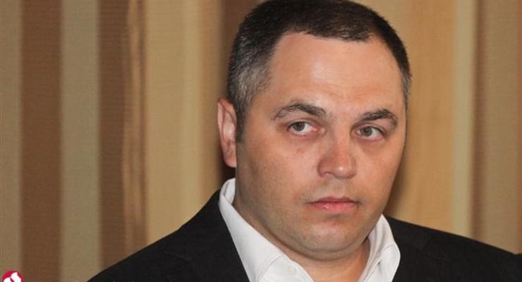 Портнов заявляет, что суд постановил прекратить его розыск