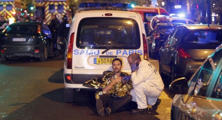 "Лужи крови, груды трупов": Свидетельства очевидцев терактов в Париже