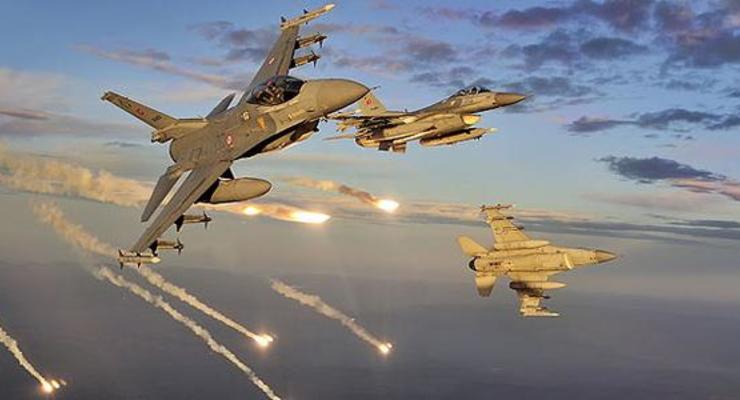 Франция нанесла авиаудар по "столице" ИГИЛ