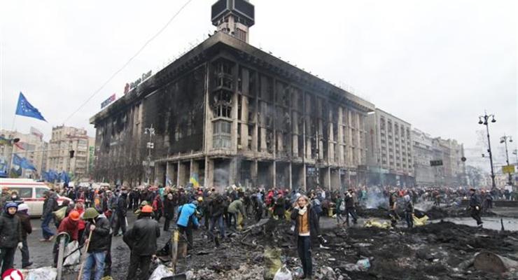Евромайдан: титушкам выдали более 400 автоматов и 90 тыс патронов