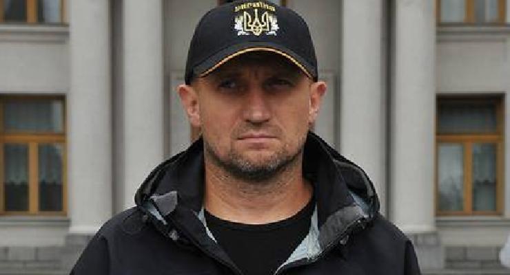 Александр Кравчук рассказал о причинах драки с Добкиным в суде