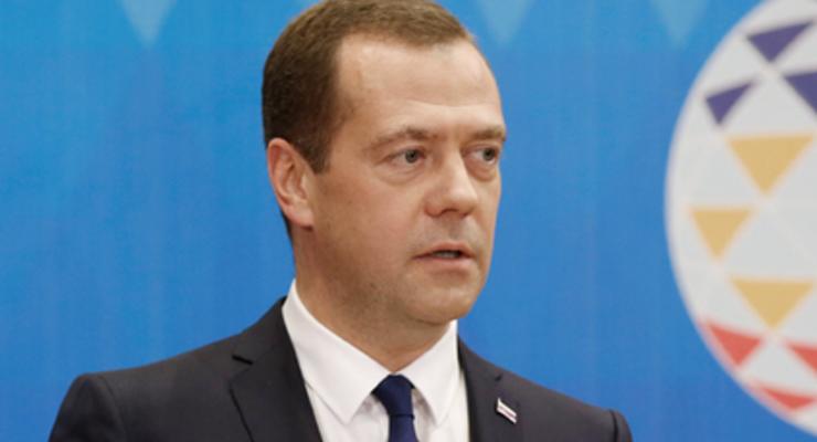 Медведев: Россия может отказаться от ряда совместных проектов с Турцией