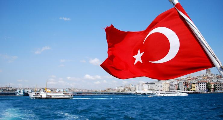 Россия приостанавливает безвизовый режим с Турцией