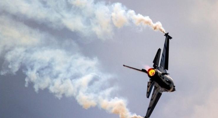 Афины: Шесть турецких F-16 вторглись в воздушное пространство Греции