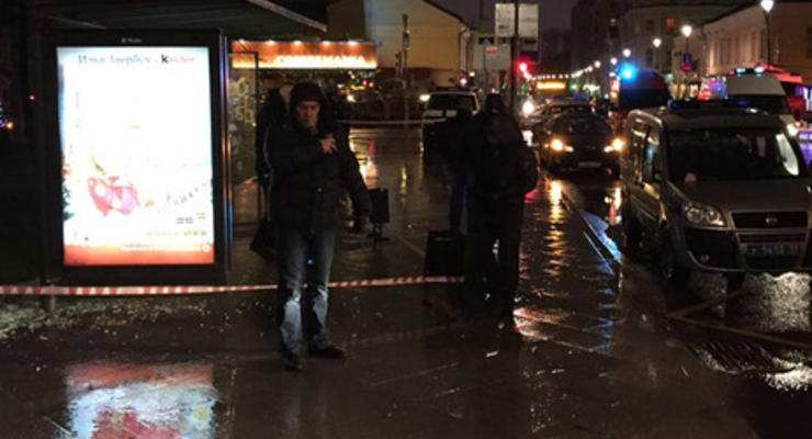 На остановке в центре Москвы взорвалось самодельное взрывное устройство