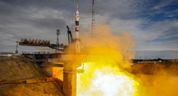 Неисправный российский военный спутник сгорел над Атлантикой