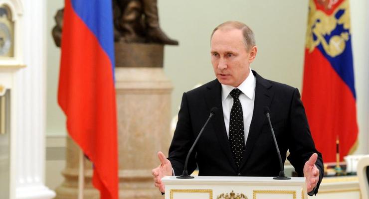 Путин потребовал отключить Крым от украинского света