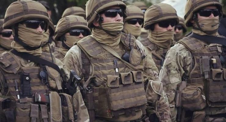 Бойцы Альфы получили награды за спецоперацию в Киеве
