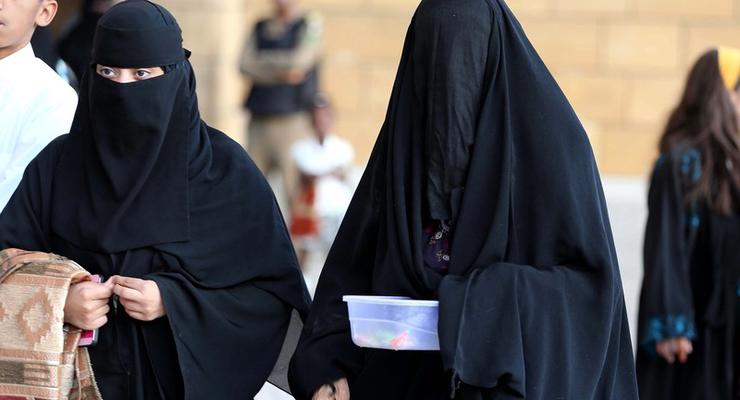 В Саудовской Аравии впервые проголосовали женщины