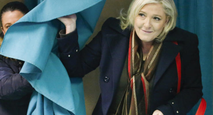 Националистическая партия Марин Ле Пен проиграла во всех регионах Франции
