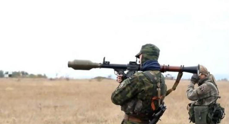 В Песках боевики обстреляли украинские позиции из РПГ