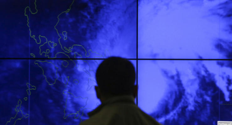 Тайфун "Мэйлор" оставил без света миллионы филлипинцев